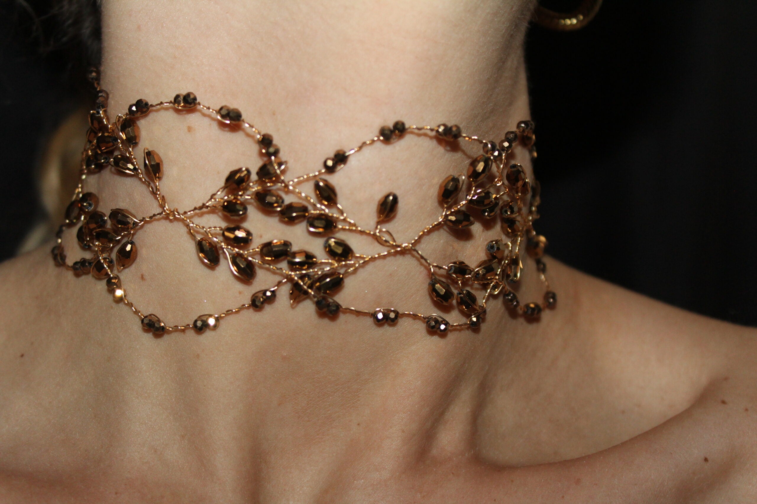 Gargantilla Santa Elena Ocre