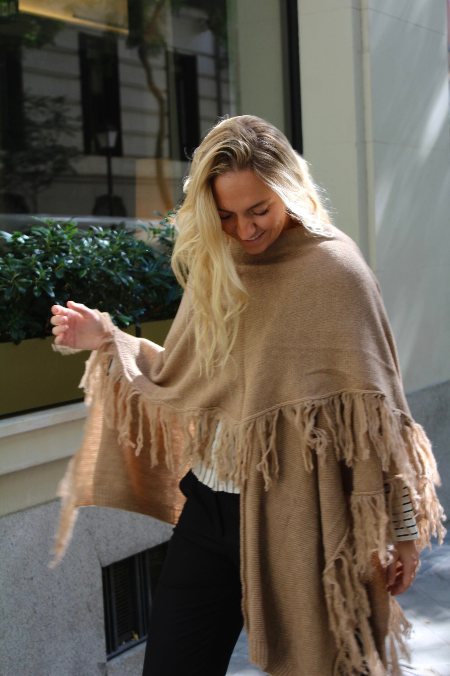 Chal de lana Outlander - Camel