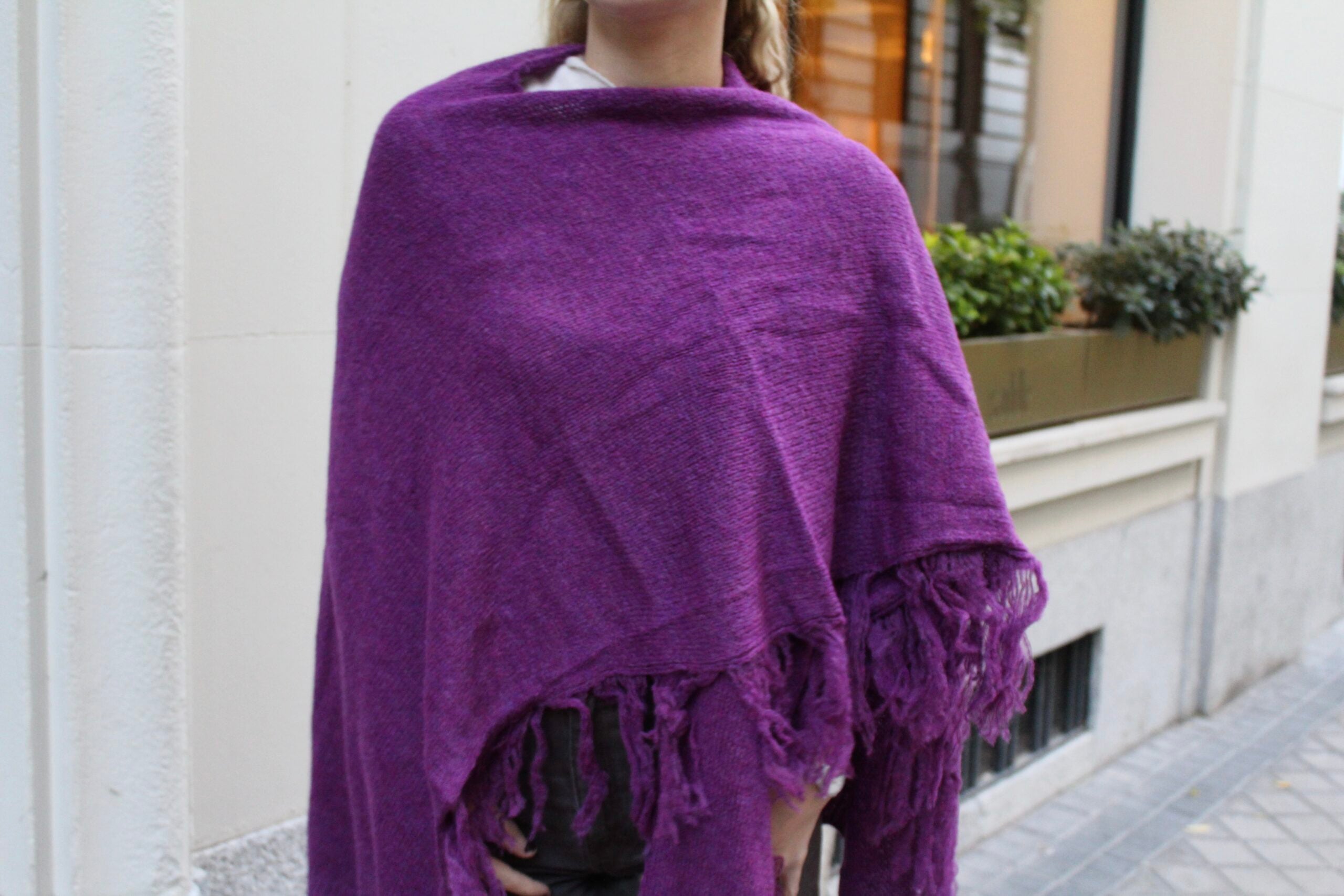 Chal de lana Outlander - Morado