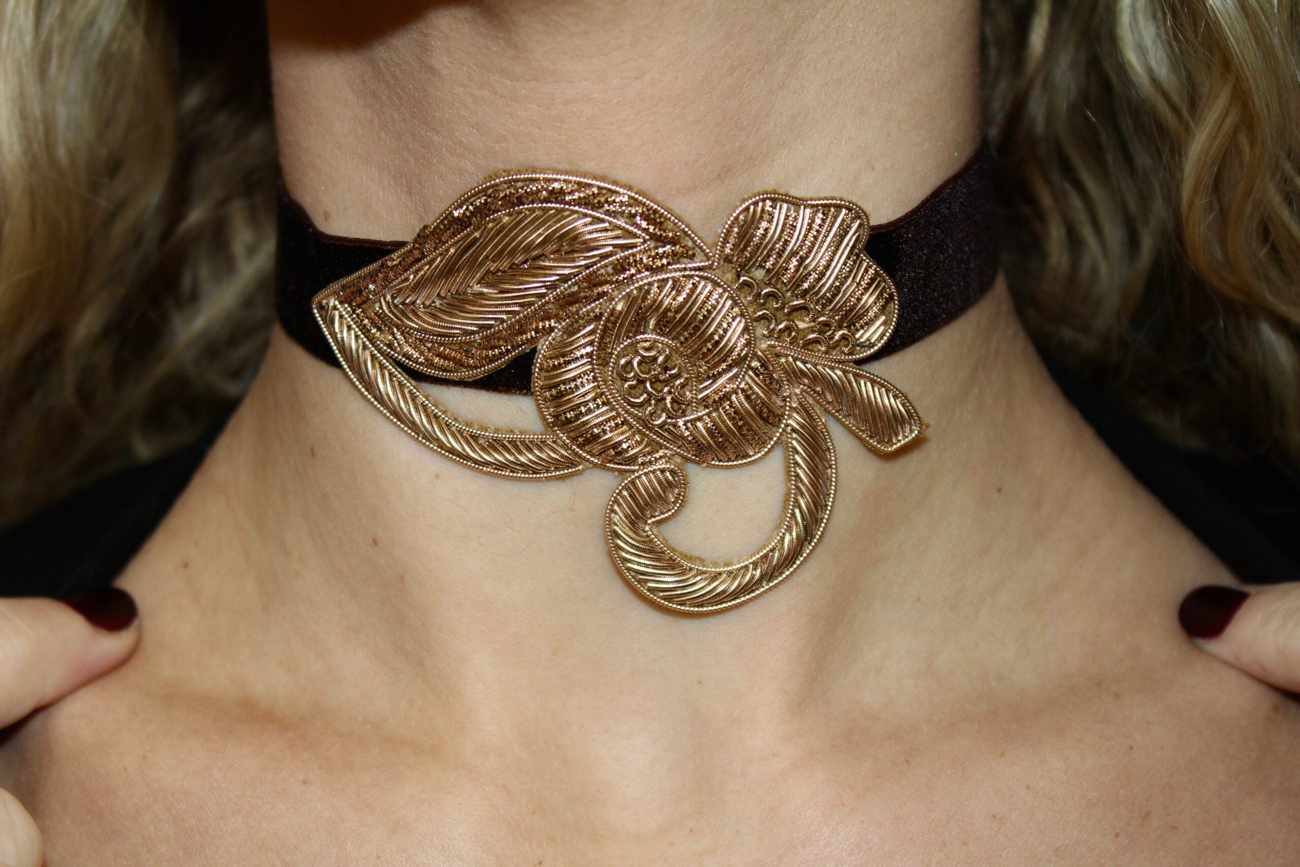 Gargantilla Esperanza - Marrón Chocolate