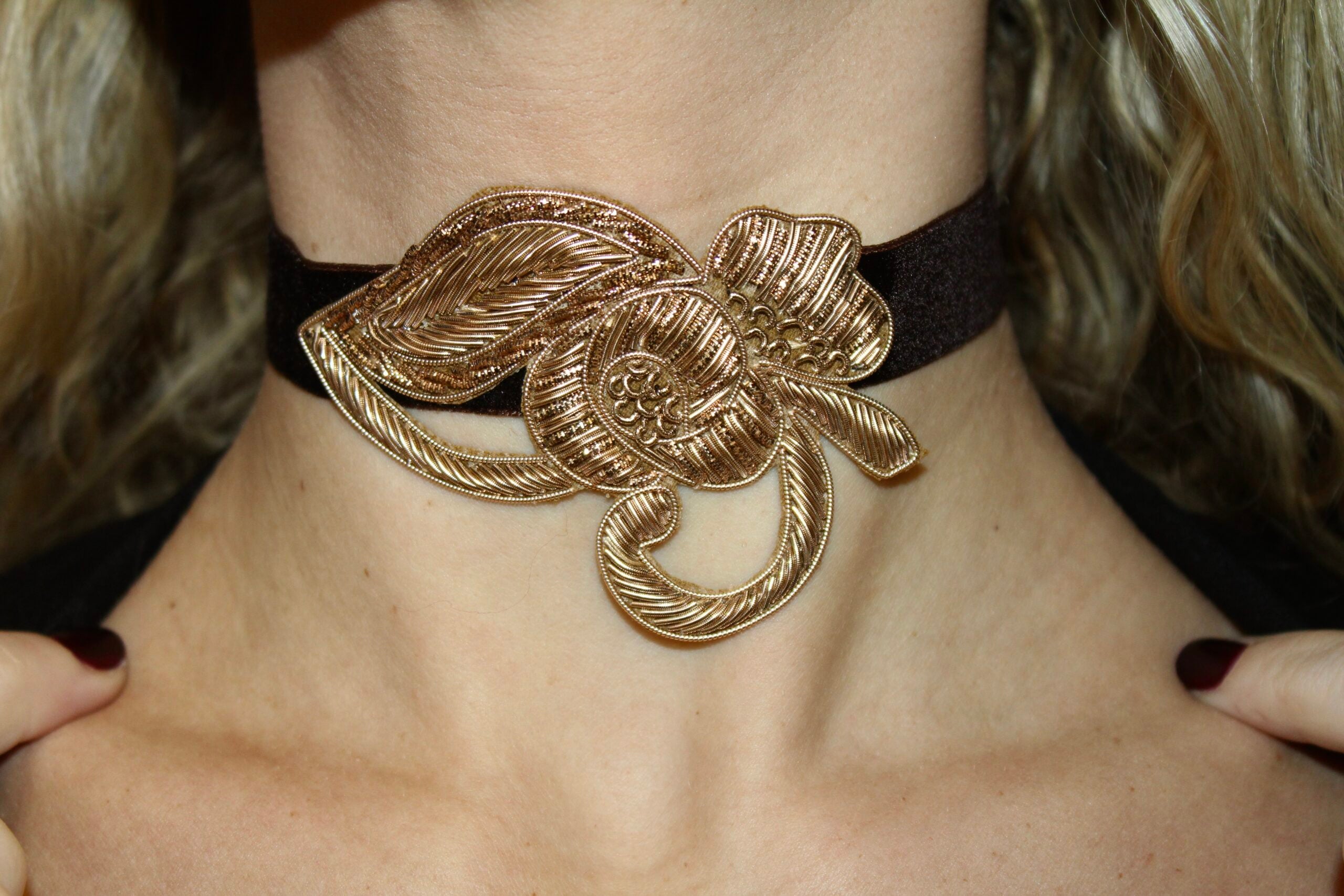 Gargantilla Esperanza - Marrón Chocolate