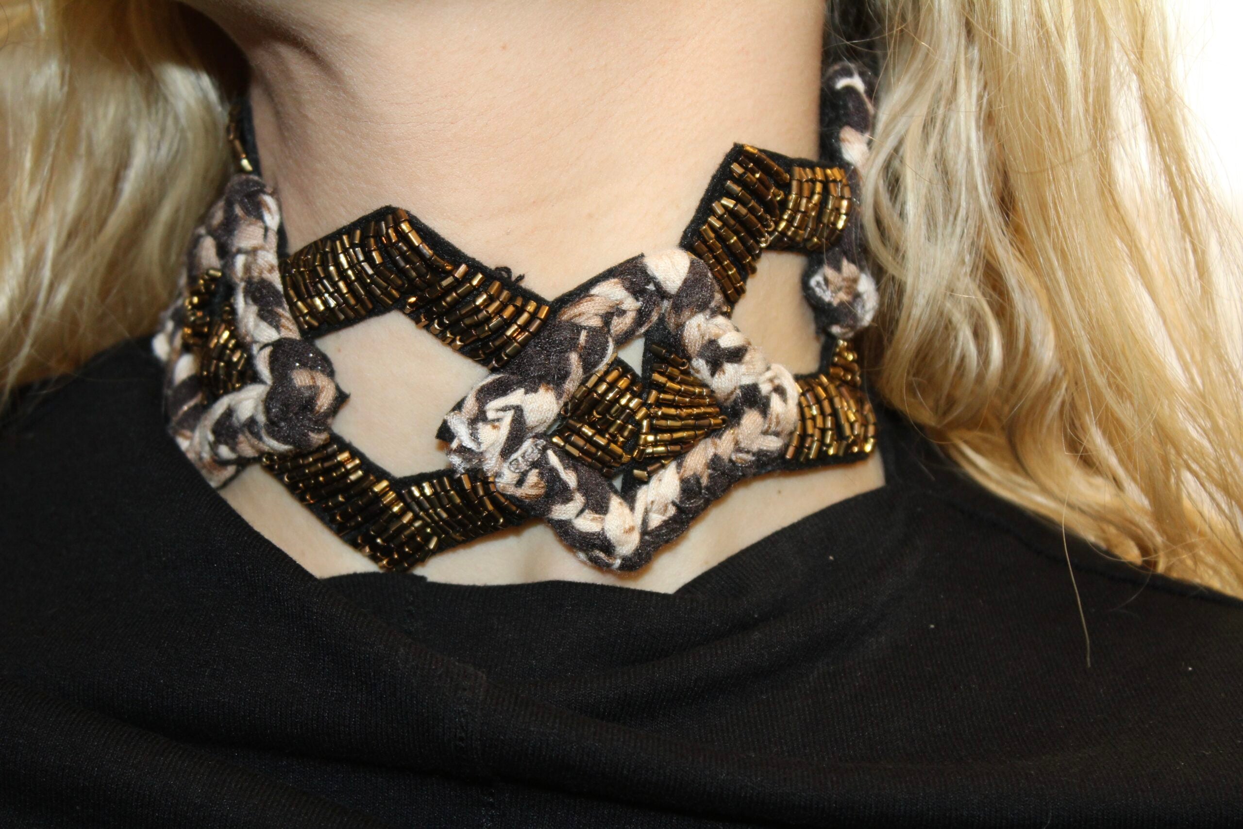 Gargantilla Moss con aplique vintage