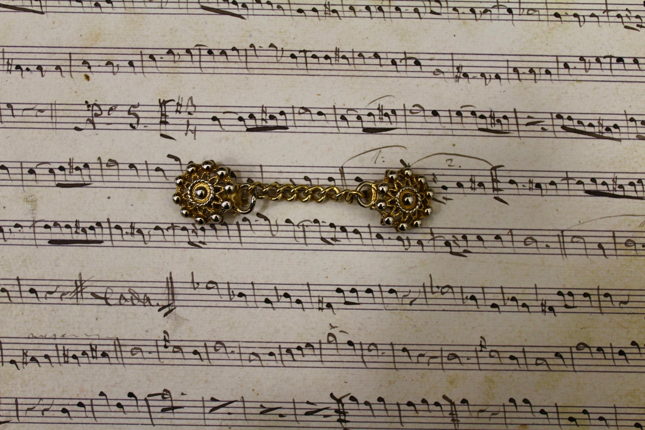 Broche sujeta capas vintage tipo charro salmantino